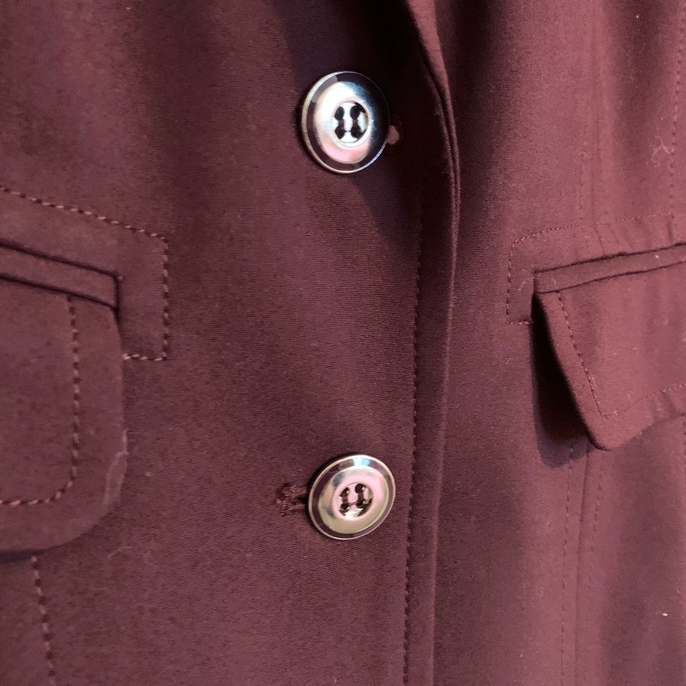 Blazer - Picture 2 of 4